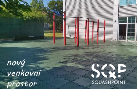 Venkovní prostor na cvičení u areálu SQP